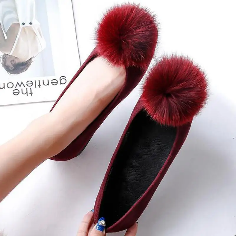 

Large Size Women Flat Shoes Winter Warm Fur Boots Lady Slip On shoes Suede Lady Snow Boots Booties Woman Flats Casual Footwear