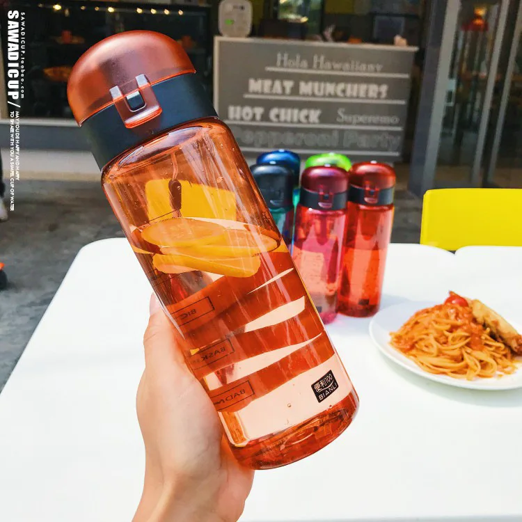 

Simple Transparent Sports Fitness Pitcher Men And Women Students Cup Plastic Water Bottle with Rope Handle Measuring Readily Por