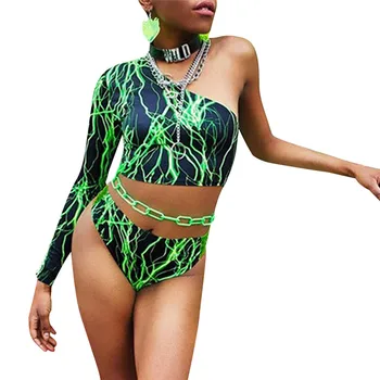 

2020 New Sexy Women Outfit Off Shoulder Single Sleeve T-Shirt Tops Clubwear Crop Tops Bodycon Flash Print Shorts Female Set