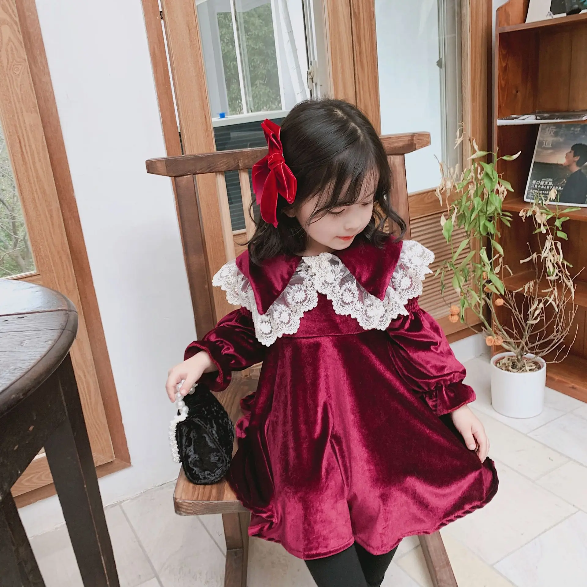 Winter Toddler Girls Dress Korean Princess Costume New Fashion Lace Turn Down Collar Plus Velvet Party Dress 1-7Yrs Kids Clothes