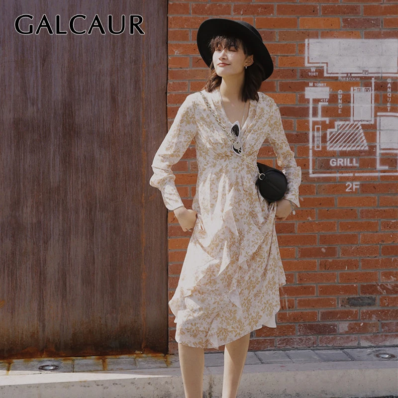 

GALCAUR Vintage Ruffles Print Dresses Female V Neck Long Sleeve High Waist Ruched Autumn Women's Dress Fashion 2019 Clothing New