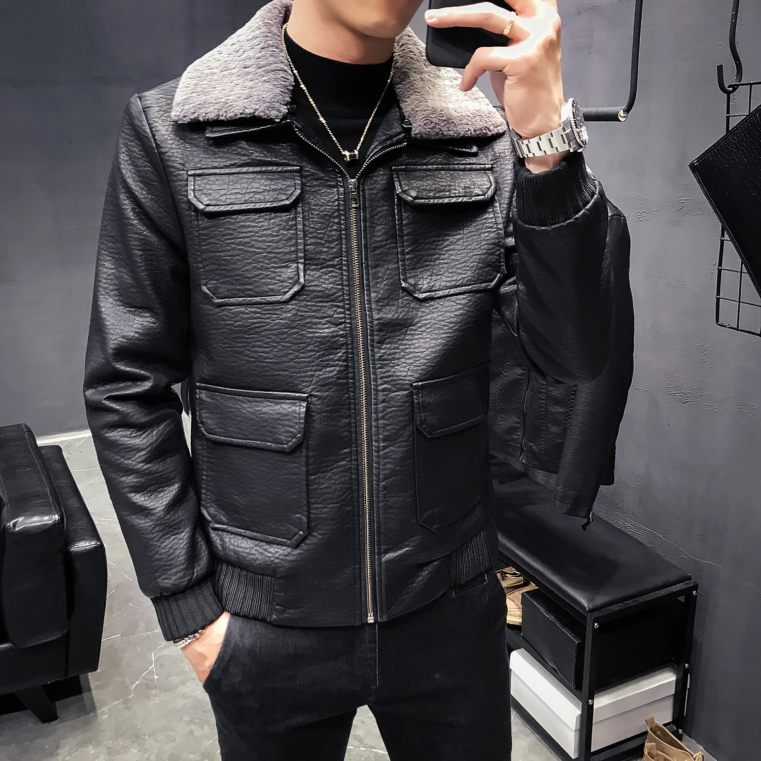 

2020 Fashion Men's Leather Jacket Autumn Winter New Mens Plus Velvet Lining Warm PU Coat Male Solid Color Zipper Outwear Top