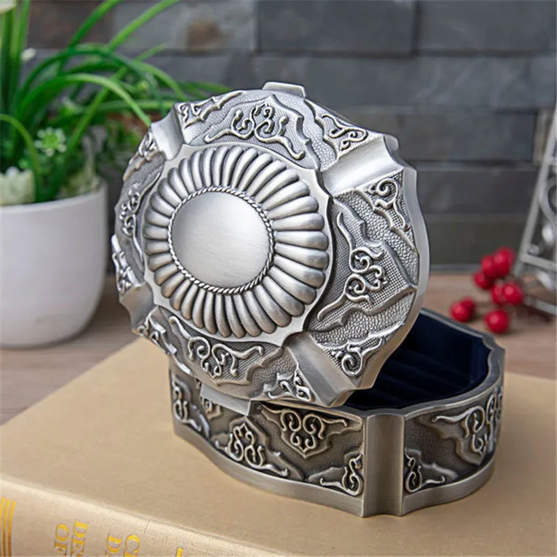 European Style Metal Sun Flower Jewelry Box Retro Elegant Storage Box Necklace Ring Bracelet Jewelry Box Organizer For Women