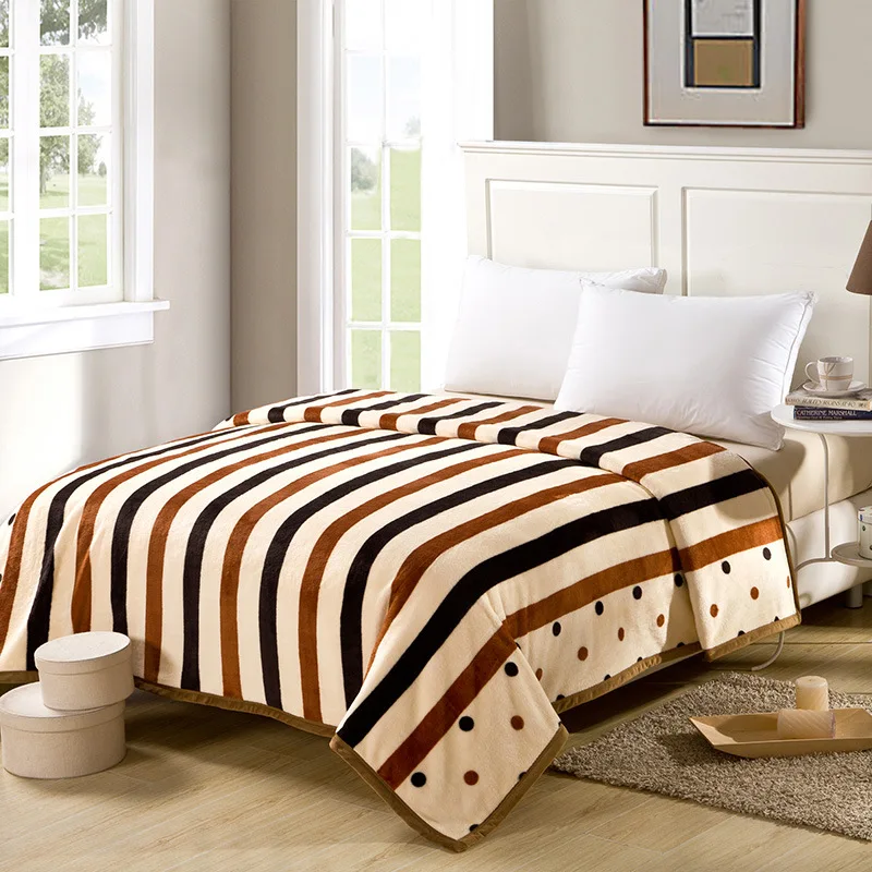 Роскошное Полосатое фланелевое одеяло, зимнее Коралловое покрывало, горячее предложение, домашний текстиль, супер теплое мягкое одеяло - Цвет: 1