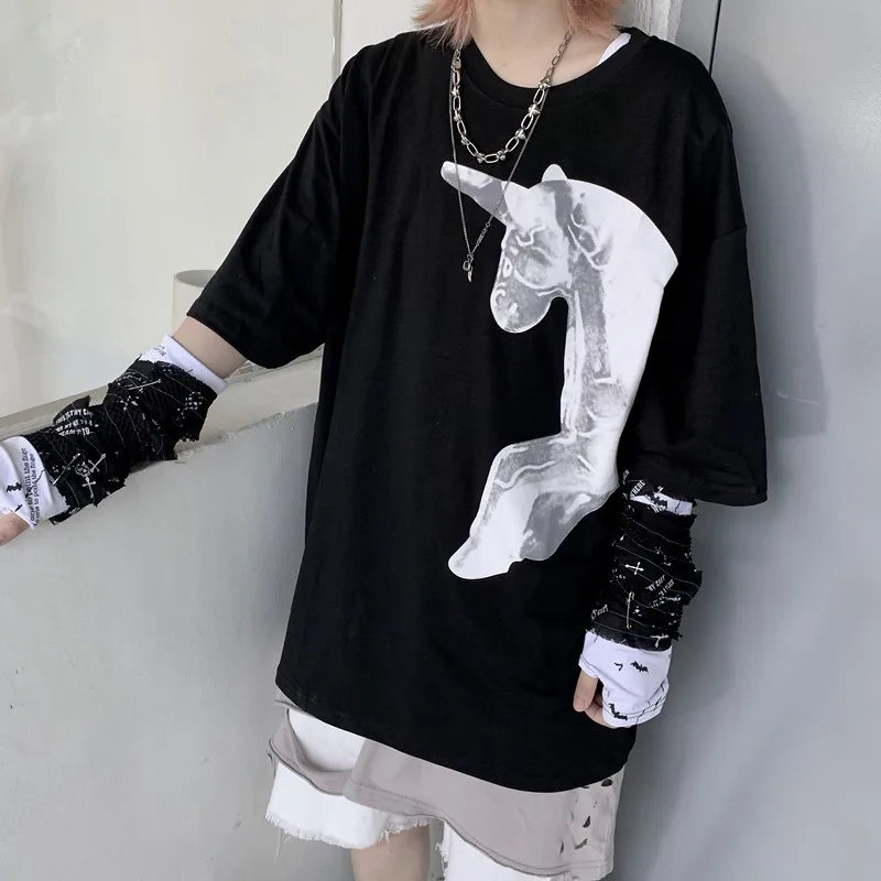 

Lychee Harajuku Short Sleeve Crew Neck Women T-Shirt Dark Sculpture Unicorn Print Summer Women T Shirt Loose Lady T-shirts