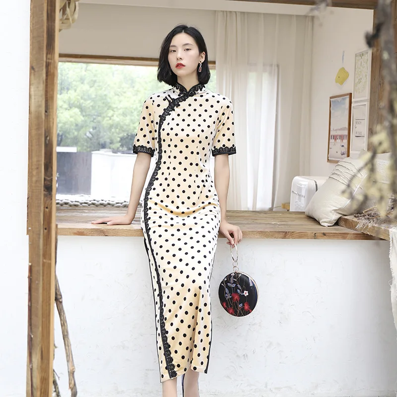 LZJN 2019 New Women Chinese Traditional Cheongsam Elegant Slim Oriental Style Lace Dresses Long Qipao Dot Print Half Sleeve (11)