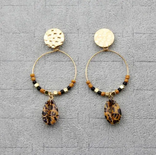 Fashion 2019 Natural Sea Shell Drop Earrings For Women Colorful Painted Shell Beads Pendant Earring Summer Beach Jewelry Brincos SHHO-E03