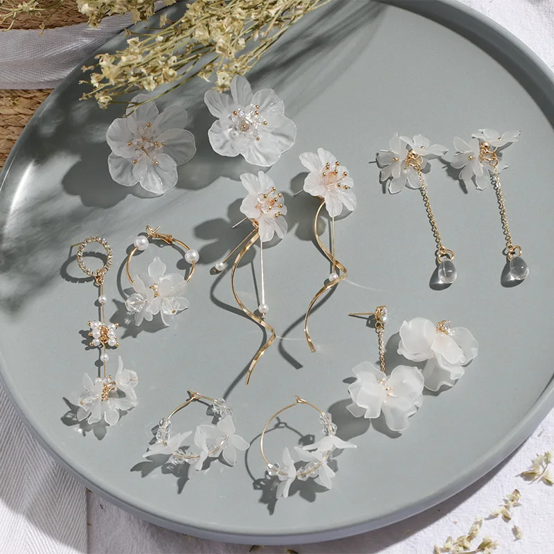 Drop-Earrings Flower-Petal Arcylic Trendy Jewelry Irregular Korean White Cute Women 