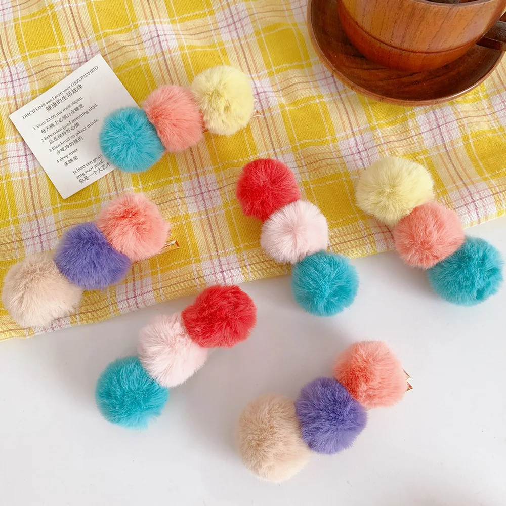 New Women Girls Soft Fluffy Rabbit Fur Balls Barrettes Sweet Colorful Pompom Hair Clips Geometric Hairpin Holder Headwear |