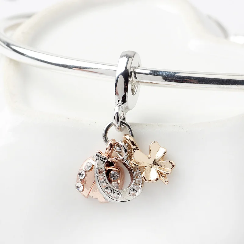 10939883336_2045298408