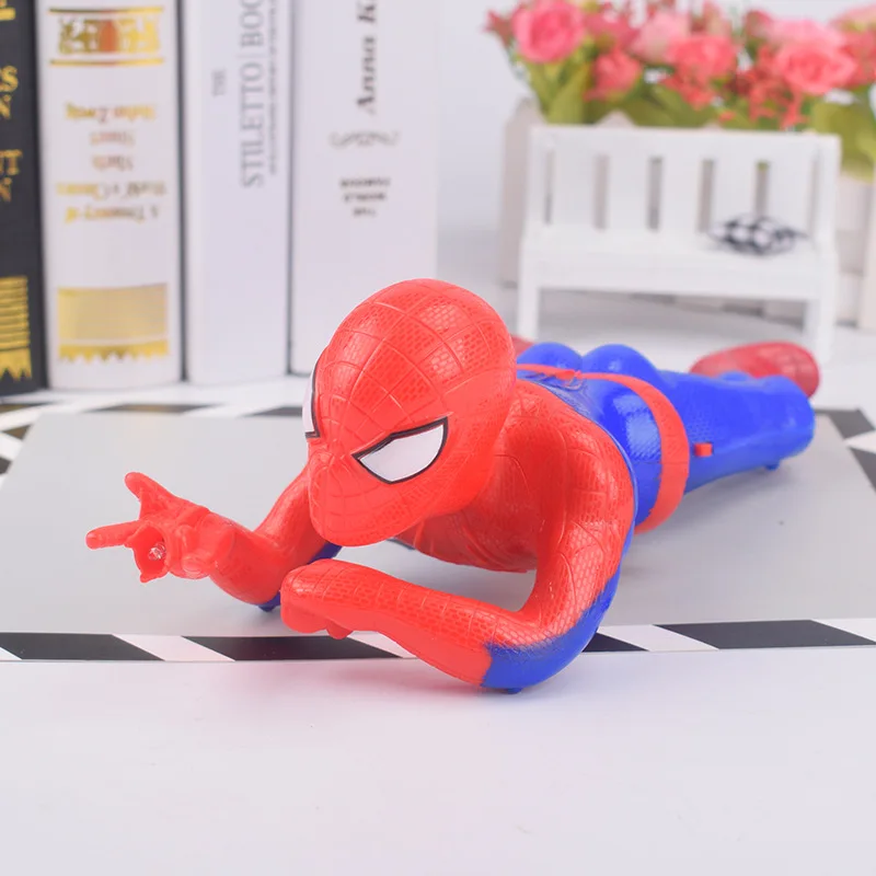Горячая Распродажа детской игрушки Человек-паук pa bing электрическая блестящая музыка для ползания бритоголовых обучающая кукла для ползания