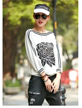 

Fashion Female Long Sleeve Hoodie Pullover Sweatshirt Rainbow Hoodies Women's Sweatshirt Long-sleeved Hooded Tops Black