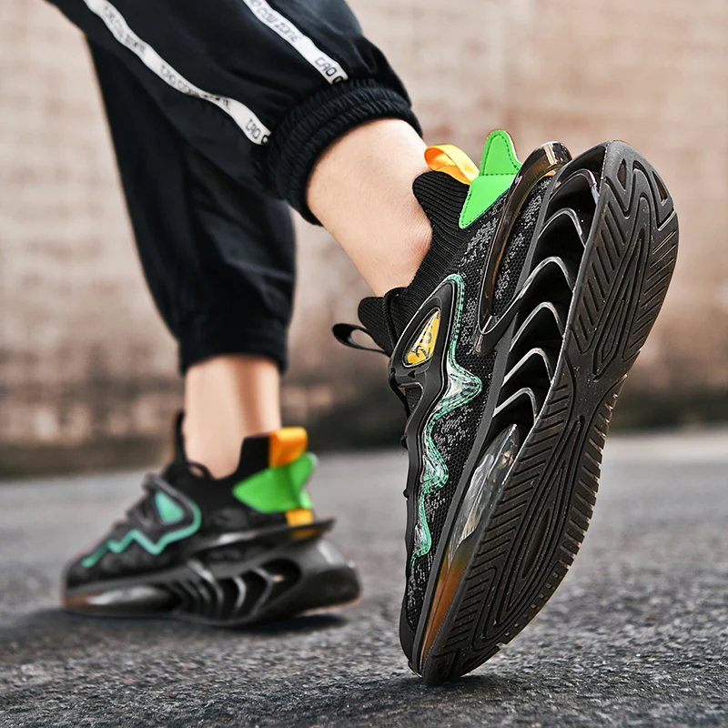 

Summer New Men Blade Running Shoes Breathable Sneaker Fashion Wear-resistant Sports Shoes Antiskid Damping Outsole Jogging Shoes