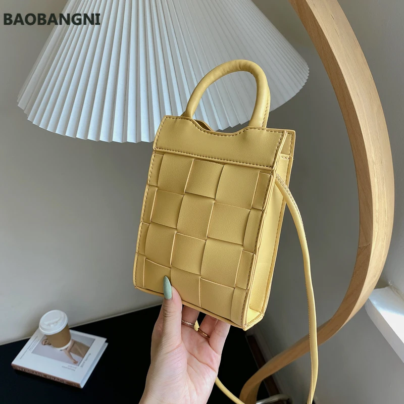 

Woven PU Leather Shoulder Bag Women Crossbody Bag Designer Handbag and Purse Fashion Shopping Mobile Phone Bag Female Travel Bag