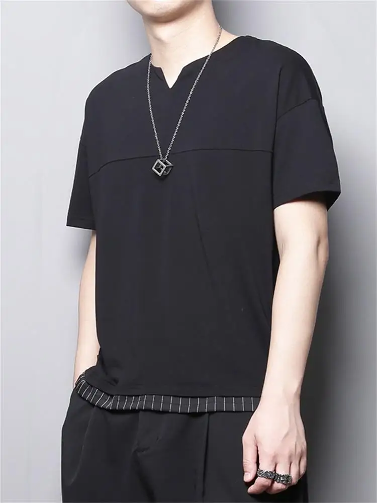 

Men's Short Sleeve T-Shirt Summer New Dark V-Collar Stripe Stitching Slim Simple Casual Fashion Men's T-Shirt