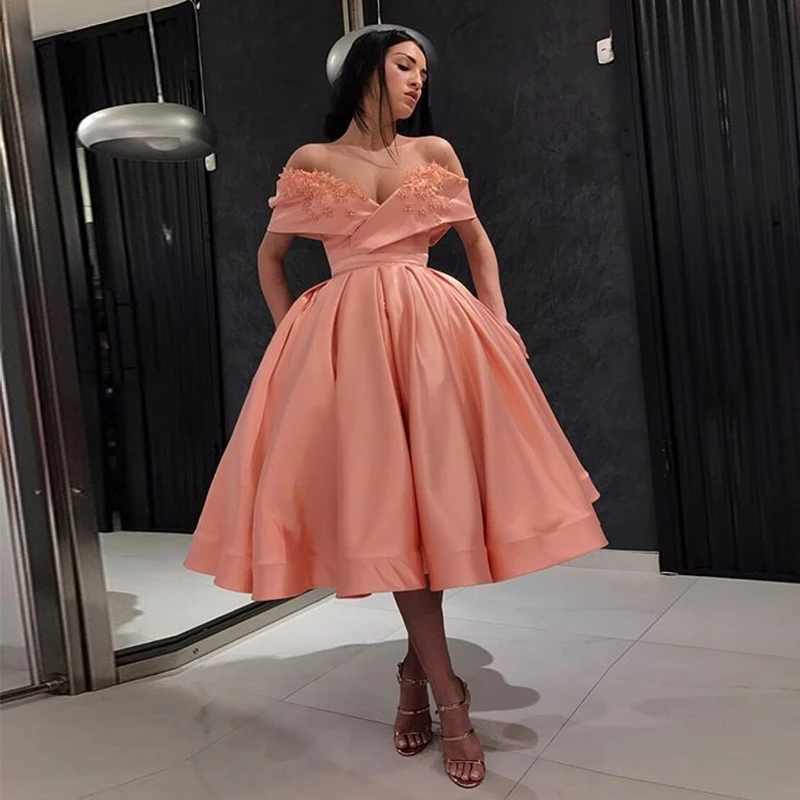 

2020 New Arrival Knee Length Off Shoulder Coral Bridesmaids Party Cocktail Prom Dress Ball Gown