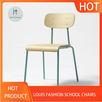 

The chair "tree squeak" in loft small family restaurant of American Rural iron solid wood training institution school
