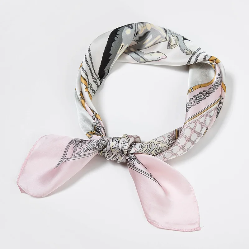 

2019 New Fashion High Quality Korean Simulation Silk Scarf Female Golden Horse Head Decorative Scarf