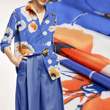 

White waxberry Blue and white abstract flowers printed silk double crepe silk fabric women's dress fabric free shipping