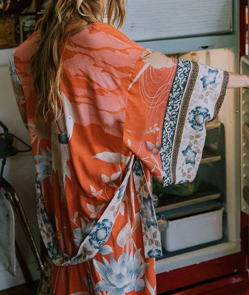 Spell-CherryBlossomRobe-Tangerine-6D2A3779_1230x1230_conew1