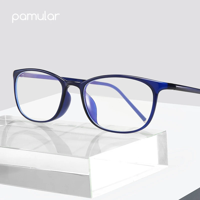 

The stylish lightweight tr90 full-frame glasses are suitable for men and women of all ages