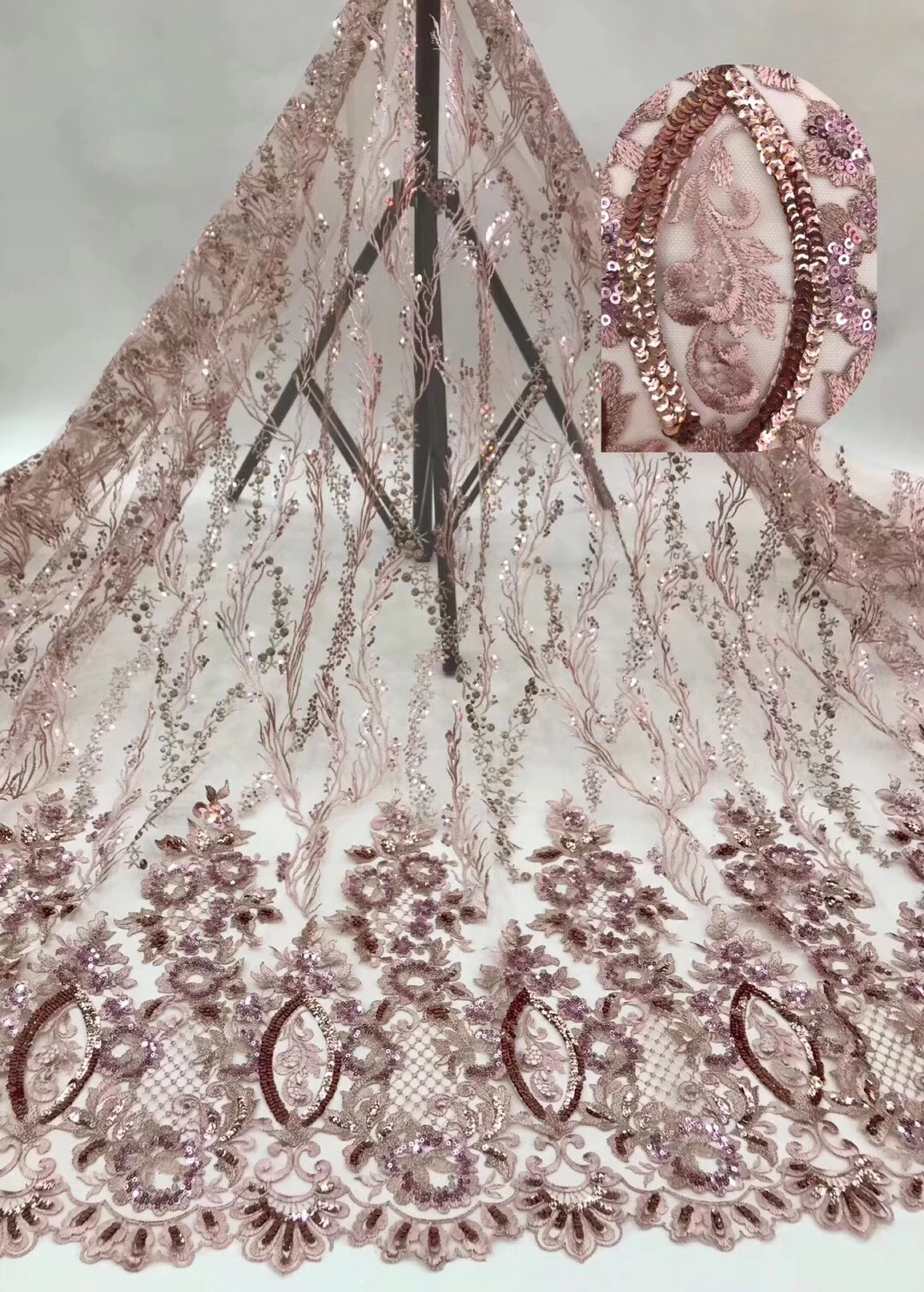 As picture Latest Sequins French Nigerian Lace Fabric High Quality Tulle African Lace Fabric Wedding African French Tulle Lace KR9121 - Цвет: As picture