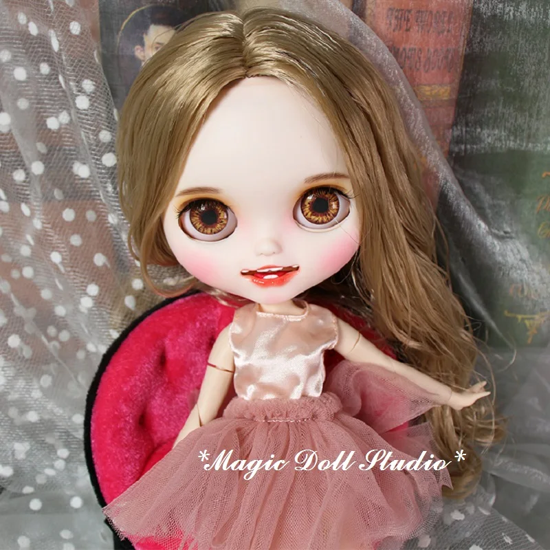 [MK001] Blythe Make Up Doll золото длинные вьющиеся волосы с Макияж Лицо Blyth платье кукла для розничной продажи