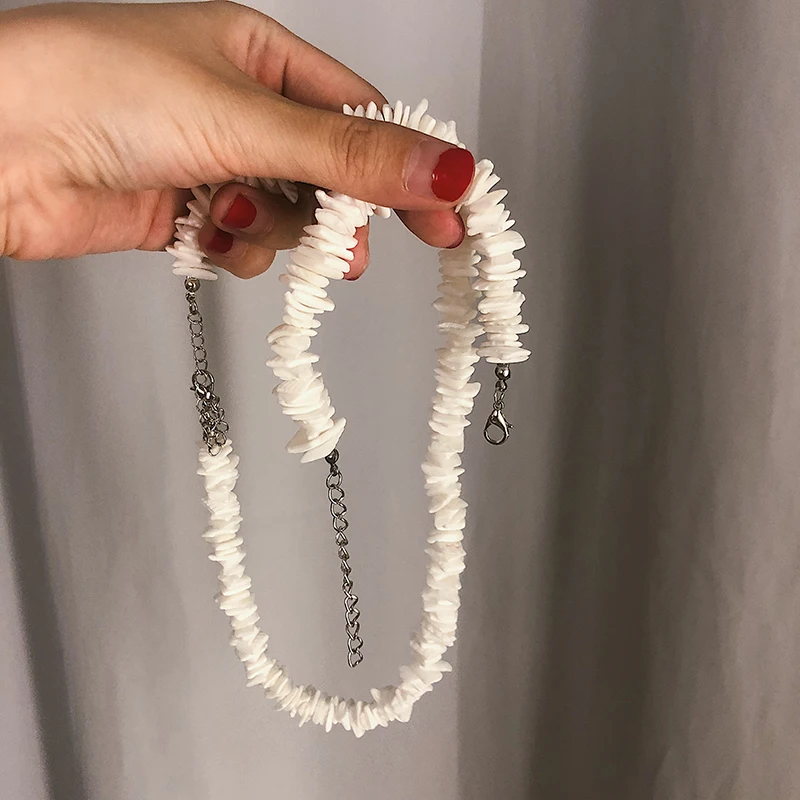 SHIXIN Boho белое/цветное колье-чокер Puka, летнее ожерелье из морской раковины с фишками для женщин, модный чокер, Женский ошейник