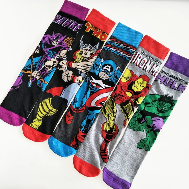 Caliente Disney calcetines de hip-hop hombres calcetines de dibujos animados figura de acción Hulk Ironman deporte rodillas larga de algodón Calcetines para hombre