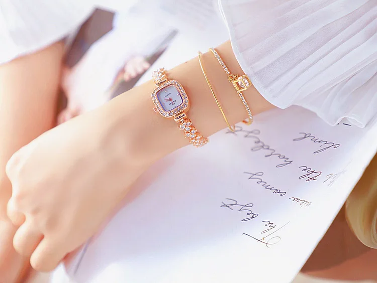 11835118504_381868954