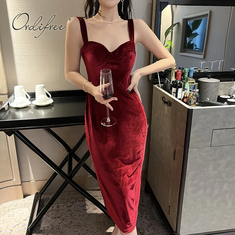 

Ordifree 2022 Summer Women Velvet Party Dress Spaghetti Strap Burgundy Sexy Bodycon Pecil Dress