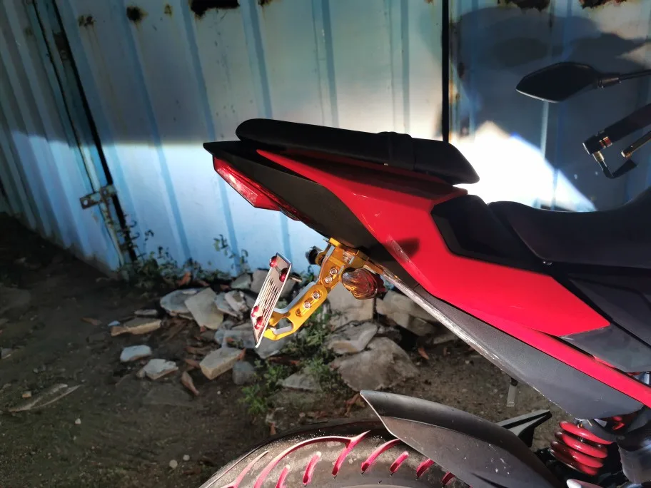 Универсальный CNC мотоцикл задний номерной знак держатель и регулируемый угол лицензии для Honda cb400 CB919 CB190R CB650R CB650F