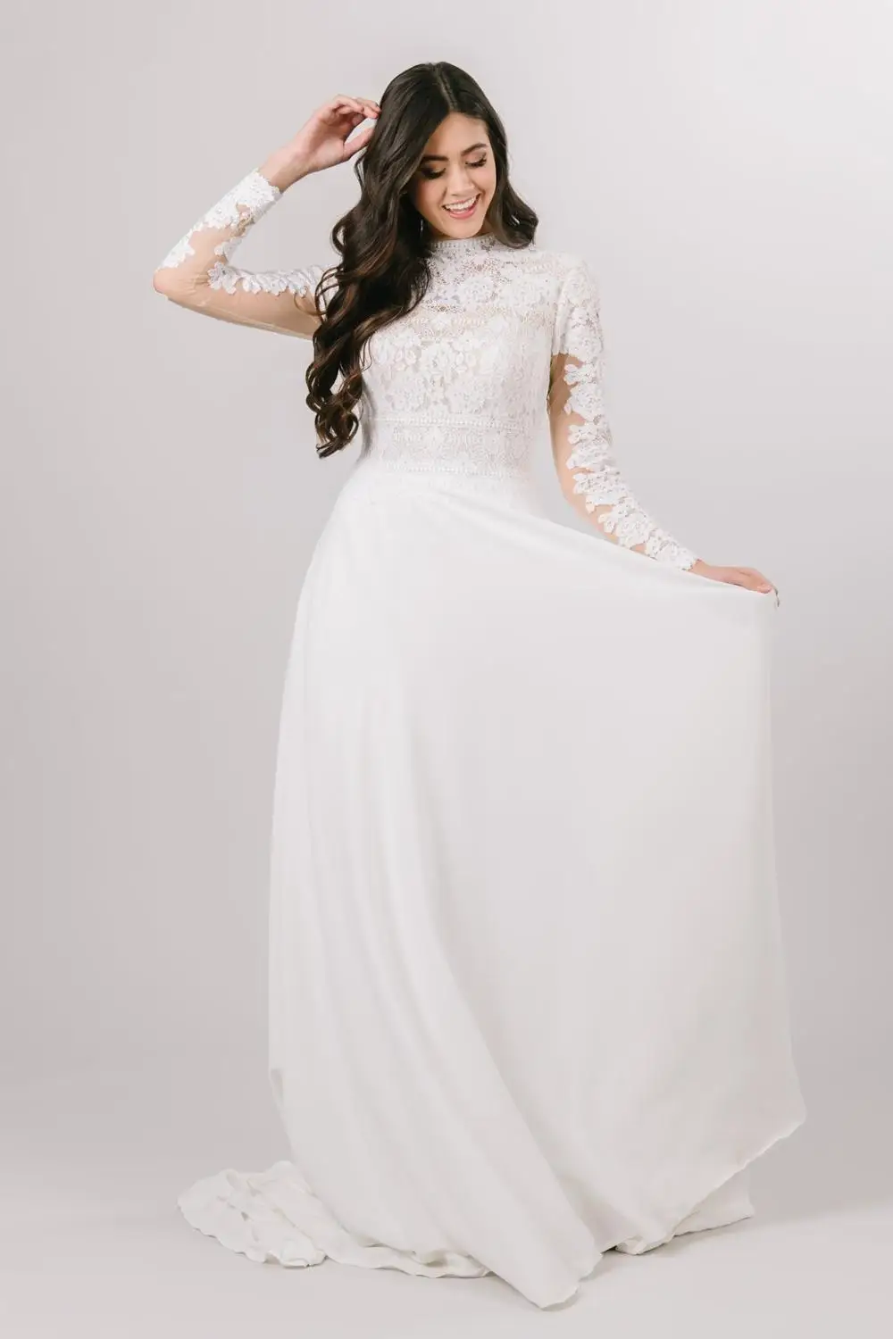 2020 New Vintage Lace Chiffon Modest Wedding Dresses With Long Sleeves and Pockets High Neck Simple Elegant Bridal Gown | Свадьбы и