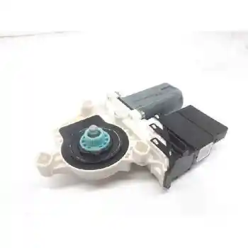 

5K0959795 WINDOW MOTOR REAR LEFT SKODA OCTAVIA SALOON (1Z3)