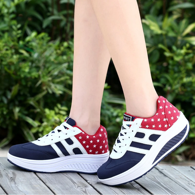 

Women's Rocking Shoes Summer Autumn Women Shoes Round Toe Platform Sneakers Creepers Moccasins Shoes Height Increase Casual Shoe