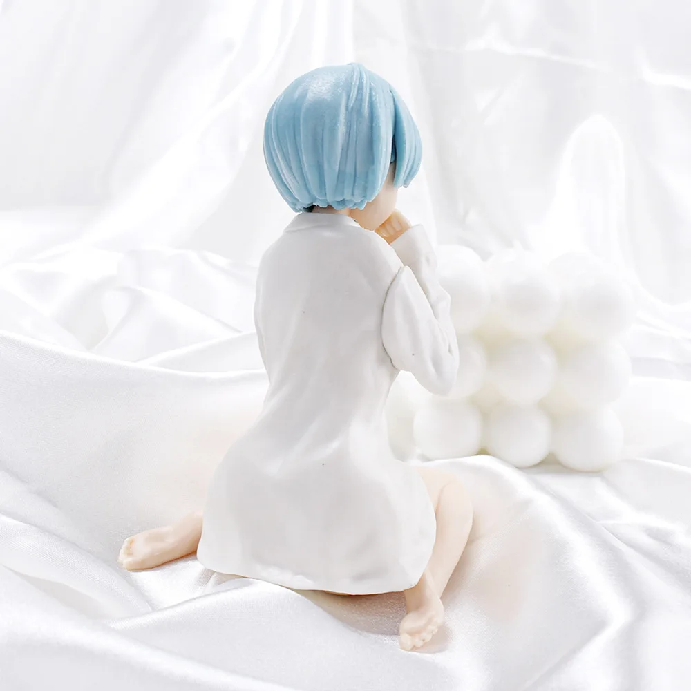 Японское аниме девушка - игрушка каваи