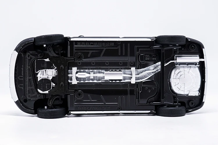 1:18 высокое тщательное Nissan Livina сплав модель автомобиля статические металлические модельные автомобили с оригинальной коробкой