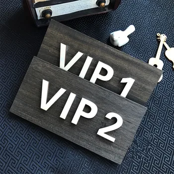 

Custom Wood Door Sign VIP Modern House Number Signs Restaurant Homestay House Hotel Digital Number Address Plaque