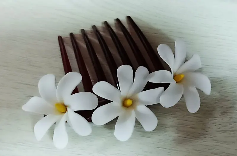 무료 배송 50 개/묶음 HC00018 15CM 거품 Plumeria 머리 빗 인공 하와이 꽃 헤어 액세서리 열대 티아레, 도매