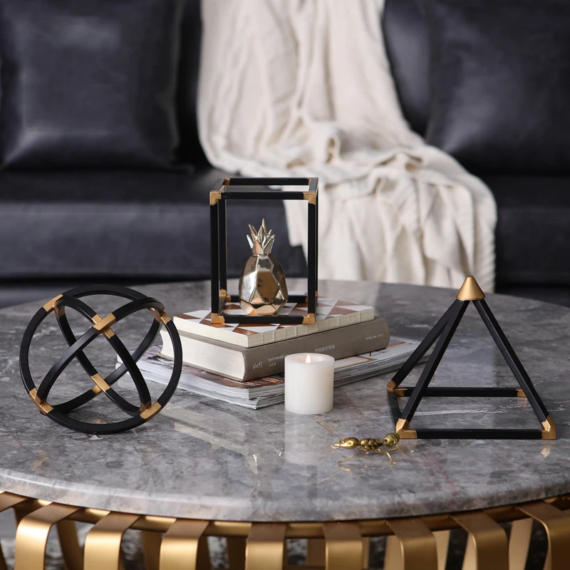

Luxurious Nordic Solid Geometry Gold Black Metal Polygo Statue Home Crafts Room Decor Objects Office Figurines Christmas Gift