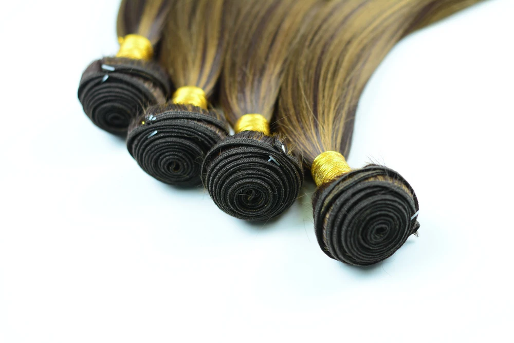 Endireitar a Trama Dobro da Cor do Piano do Cabelo da Fibra Resistente ao Calor Yaki em Linha o Cabelo Sintético Macio Empacota Parte Pode Tecer Reta 100g Uma 6 Tecer sintético