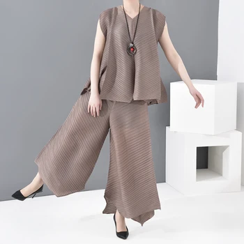 

LANMREM 2020 New Spring And Summer V-neck Sleeveless Pullover Loose T-shirt +wide Legs Plus Size Pants Set TC19404