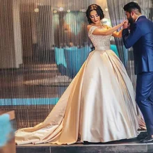 Шампанское с плеча Атласное Бальное платье Бальные платья с поясом Аппликации Кружева без Рукавов Сладкий 16 выпускного вечера платья