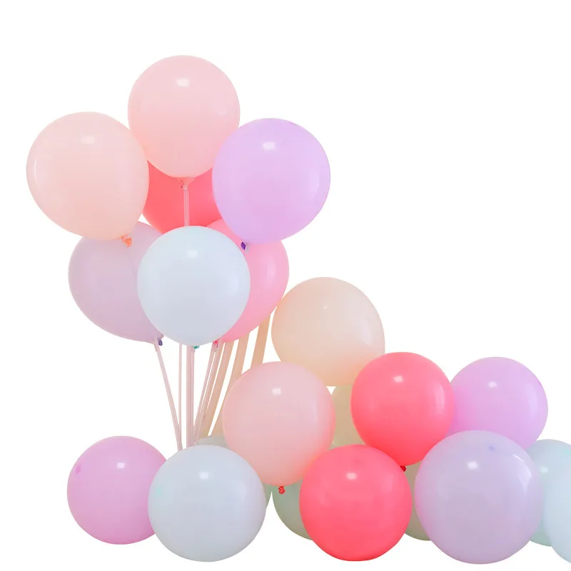 12141300572_785625683