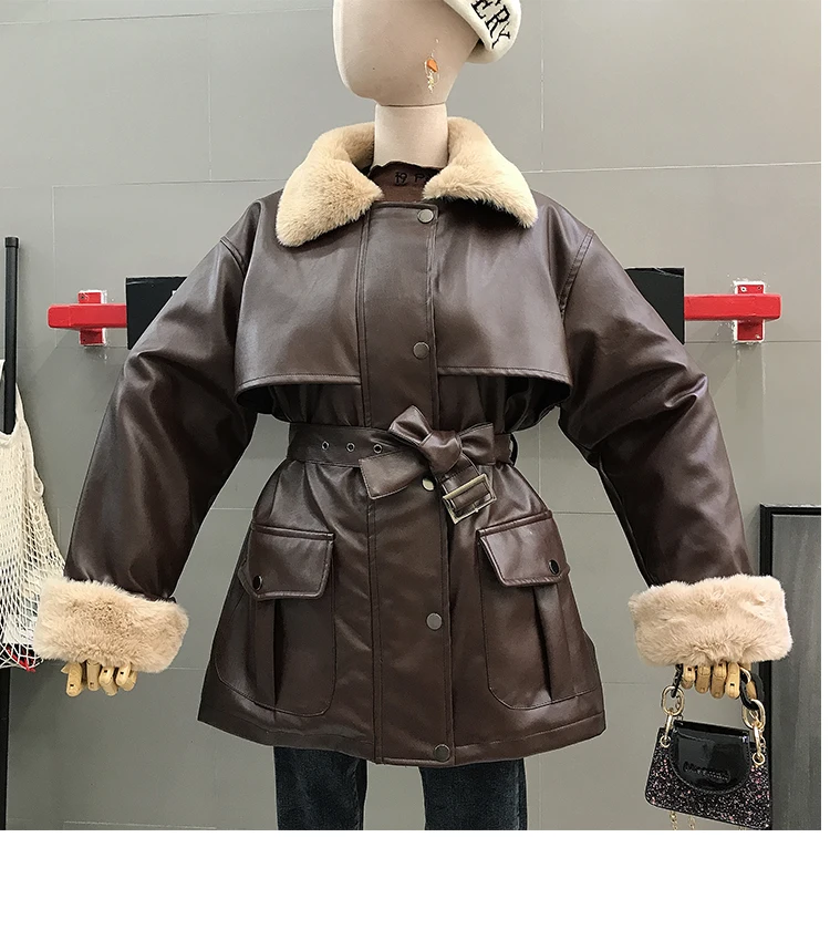 Новая осенне-зимняя куртка средней длины из искусственной кожи, Женское пальто с хлопковой подкладкой, верхняя одежда с отложным меховым воротником и длинными рукавами, стеганые пальто
