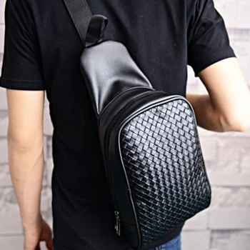 

New arrival Men's Bags Men's Chest Bag Designer Messenger bag Leather Shoulder Bags Diagonal Package 2020 new Back Pack Travel