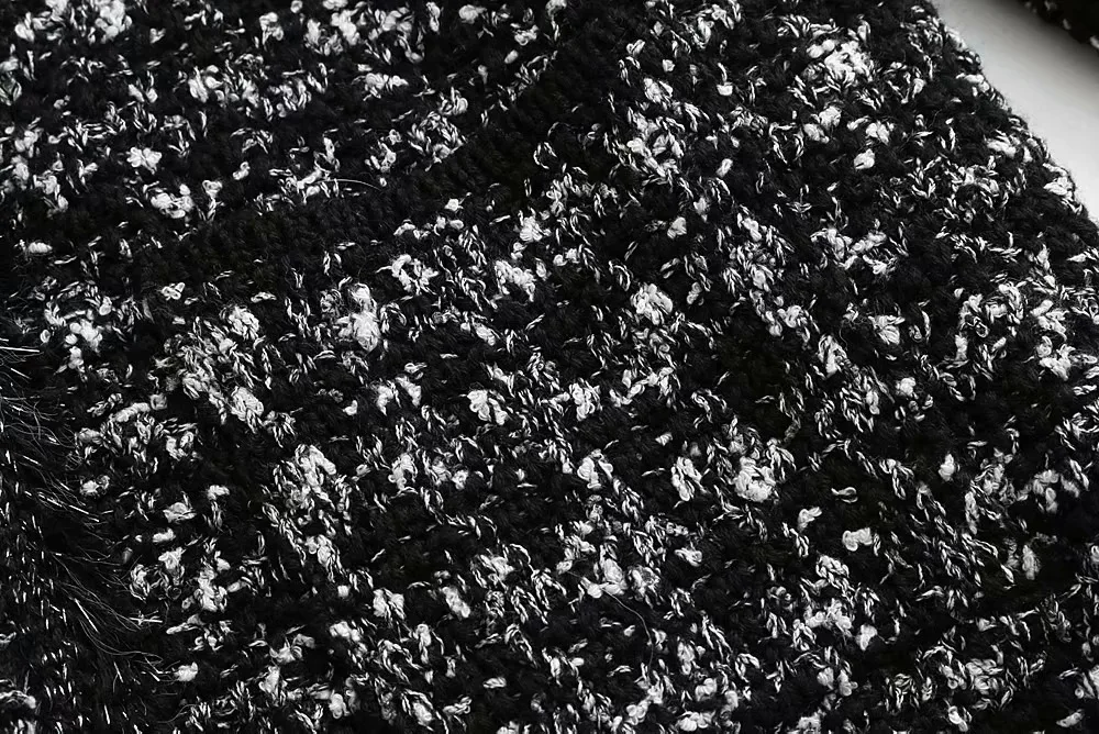 12361595972_526093596