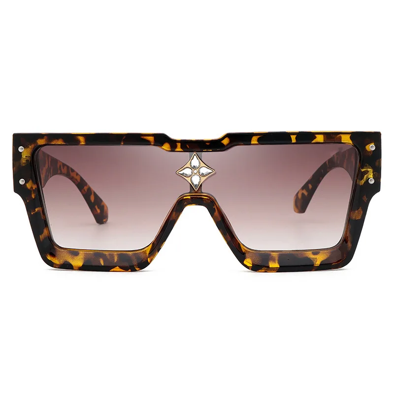 big cat eye sunglasses 2021 Luxury Brand Design Oversized Square Sunglasses Women Ladies Sun Glasses Studded Eyewear Female Travel Party Shades Gafas womens ray bans Sunglasses