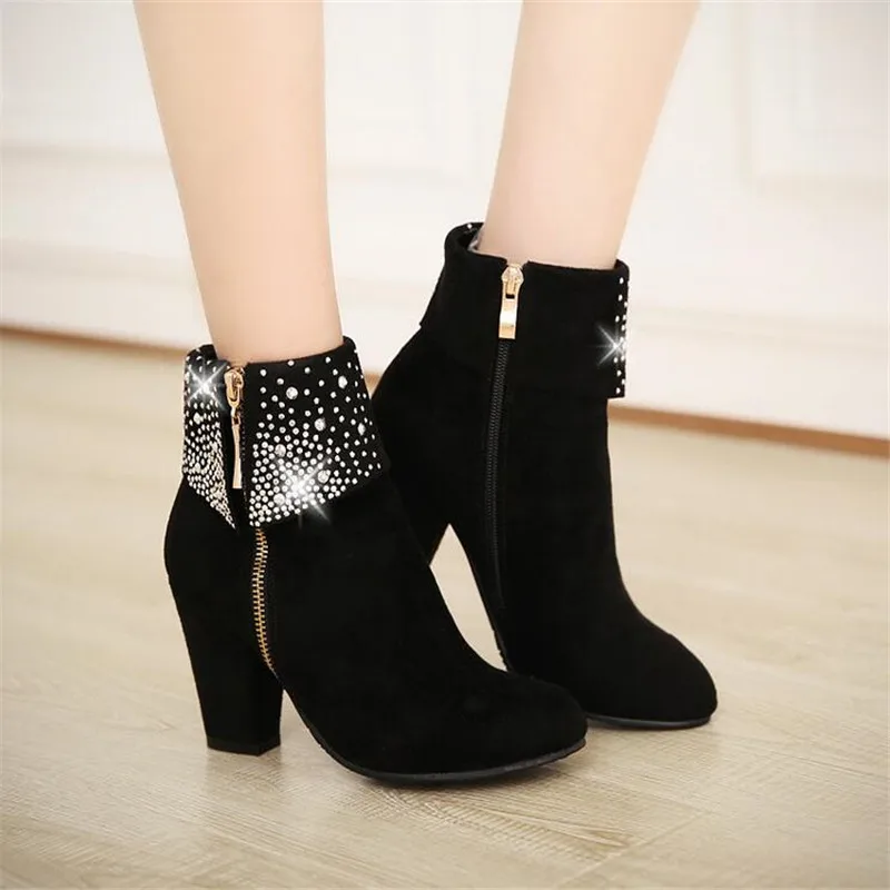 2019 женские полусапожки с заклепками и боковой молнией удобные ботильоны на
