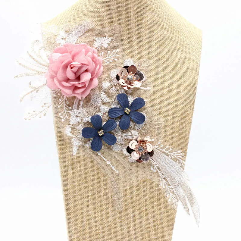 

2Pcs Fashion Flower lace Fabric Embroidery Lace Collar Trim Neckline Sewing Applique DIY Clothes Craft Decoration Accessorie